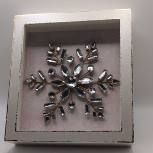 Gold Wires Jeweled Snowflake Tabletop Decor Block